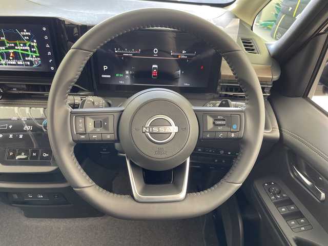 日産 セレナ ハイウェイスター V 岐阜県 2025(令7)年 0.1千km ダイヤモンドブラック プロパイロット/純正12.3インチディスプレイ/ナビ/フルセグ/BT/HDMI/USB/AppleCarPlay/アラウンドビューモニター/デジタルインナーミラー/純正ドライブレコーダー/ワイヤレス充電/ビルトインETC/両側パワースライドドア/ハンズフリースライド/革巻きステアリング/ステアリングスイッチ/パドルシフト/プッシュスタート/スマートキー/LEDヘッドライト