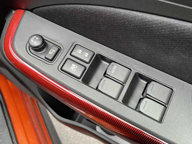 スズキ スイフト スポーツ 長野県 2022(令4)年 1.6万km フレイムオレンジパールメタリック/ブラック2トーンルーフ 6MT　/フルセグ　/メモリナビ　/クルーズコントロール　/プッシュスタート　/Bluetooth接続　/CD/DVD　/ドライブレコーダー　/シートヒーター　/ステアリングスイッチ　/LEDヘッドライト　/オートライト　/衝突軽減システム　/盗難防止　/横滑り防止　/スタッドレスタイヤ車載