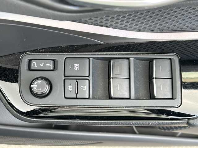 トヨタ Ｃ－ＨＲ G モード ネロ セーフティプラス 鹿児島県 2020(令2)年 8.4万km ダークブルーマイカ 純正ナビ/クルーズコントロール/ドライブレコーダー/全周囲カメラ/プッシュスタート/スマートキー/Bluetooth接続/モデリスタエアロ/純正18インチアルミホイール/ハーフレザーシート/シートヒーター/フルフラットシート/純正フロアマット/横滑り防止装置/コーナーセンサー/レーンキープアシスト/盗難防止装置/オートライト