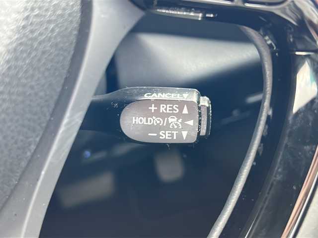 トヨタ Ｃ－ＨＲ G モード ネロ セーフティプラス 鹿児島県 2020(令2)年 8.4万km ダークブルーマイカ 純正ナビ/クルーズコントロール/ドライブレコーダー/全周囲カメラ/プッシュスタート/スマートキー/Bluetooth接続/モデリスタエアロ/純正18インチアルミホイール/ハーフレザーシート/シートヒーター/フルフラットシート/純正フロアマット/横滑り防止装置/コーナーセンサー/レーンキープアシスト/盗難防止装置/オートライト