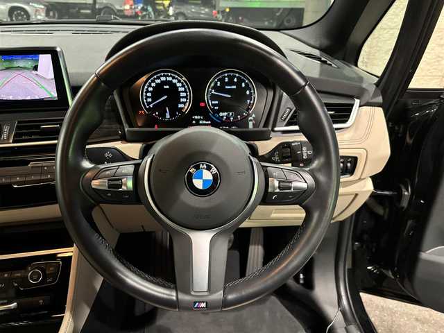 ＢＭＷ ２１８ｉ