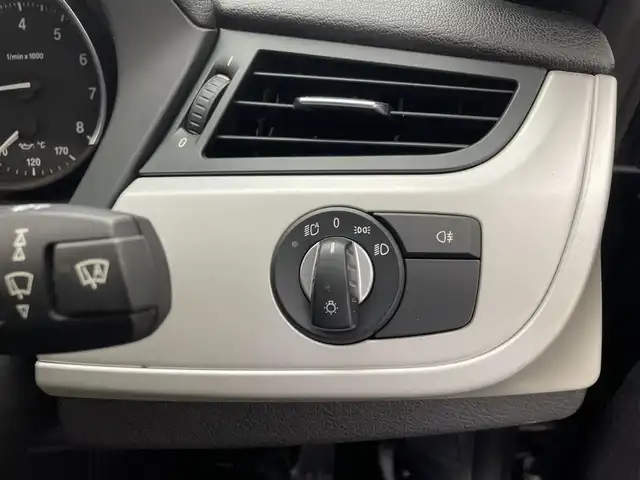 ＢＭＷ Ｚ４ sDrive20i 兵庫県 2012(平24)年 5.6万km 黒 純正ナビ（CD/DVD/BT/AUX）/前後ドラレコ /ETC/電子パーキングブレーキ/スマートキー/MTモード付きAT/パドルシフト/シートカバー/フォグライト/オートライト