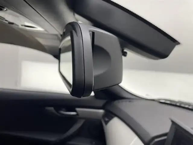 ＢＭＷ Ｚ４ sDrive20i 兵庫県 2012(平24)年 5.6万km 黒 純正ナビ（CD/DVD/BT/AUX）/前後ドラレコ /ETC/電子パーキングブレーキ/スマートキー/MTモード付きAT/パドルシフト/シートカバー/フォグライト/オートライト