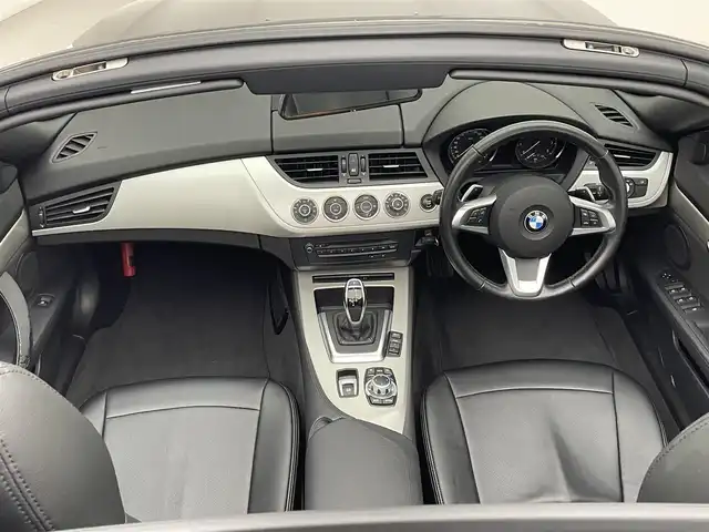ＢＭＷ Ｚ４ sDrive20i 兵庫県 2012(平24)年 5.6万km 黒 純正ナビ（CD/DVD/BT/AUX）/前後ドラレコ /ETC/電子パーキングブレーキ/スマートキー/MTモード付きAT/パドルシフト/シートカバー/フォグライト/オートライト