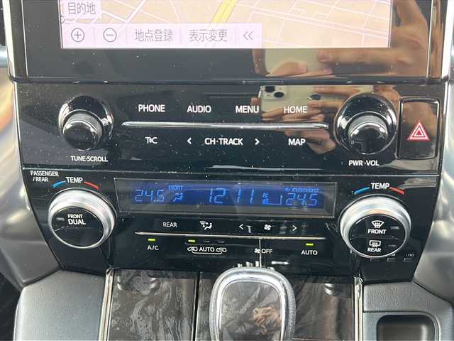 トヨタ ヴェルファイア Z Gエディション 茨城県 2020(令2)年 7.1万km ブラック ワンオーナー/純正ナビ/（CD DVD ラジオ）/フルセグテレビ/Bluetooth接続/USB入力端子/バックカメラ/12.1型純正後席用モニター【v12t-r68c】/ドライブレコーダー（フロント）/両側パワースライドドア/電動リアゲート/レザーシート/運転席＋助手席パワーシート/エアシート/ステアリングヒーター/ブレーキホールド/ETC2.0/LEDヘッドライト/オートライト/オートマチックハイビーム/純正18inアルミホイール/純正フロアマット/ダブル＋サイドエアバッグ/カーテンエアバッグ/保証書/取扱説明書