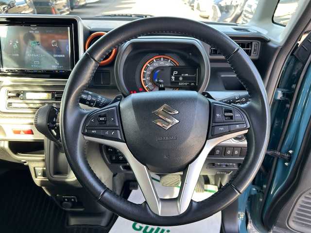 スズキ スペーシア ギア HYBRID XZターボ 大阪府 2020(令2)年 6.1万km デニムブルー ガンメタリック 2トーン 純正8インチナビ(フルセグ/Bluetooth/USB/DVD/CD)/両側パワースライドドア/アダプティブクルーズコントロール/衝突被害軽減システム/横滑り防止装置/レーンキープアシスト/コーナーセンサー/シートヒーター/純正LEDライト/フロントフォグランプ/ビルトインETC/ドライブレコーダー（前後）/スペアキー1本