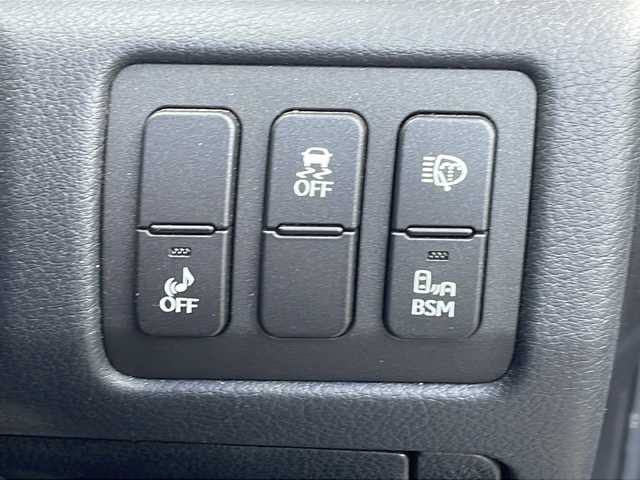 レクサス ＧＳ 300h Fスポーツ 徳島県 2014(平26)年 14万km マーキュリーグレーマイカ 純正メーカーＨＤＤナビ/（フルセグTV/CD/DVD/Bluetooth/HDD)/バックカメラ/前方ドライブレコーダー/メモリ付パワーシート/シートヒーター/エアシート/ヘッドアップディスプレイ/ブラインドスポットモニター/LEDヘッドライト/ローダウン/ETC/電動パーキング/オートホールド/オートワイパー