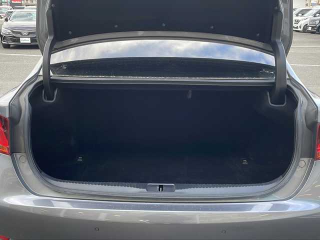 レクサス ＧＳ 300h Fスポーツ 徳島県 2014(平26)年 14万km マーキュリーグレーマイカ 純正メーカーＨＤＤナビ/（フルセグTV/CD/DVD/Bluetooth/HDD)/バックカメラ/前方ドライブレコーダー/メモリ付パワーシート/シートヒーター/エアシート/ヘッドアップディスプレイ/ブラインドスポットモニター/LEDヘッドライト/ローダウン/ETC/電動パーキング/オートホールド/オートワイパー