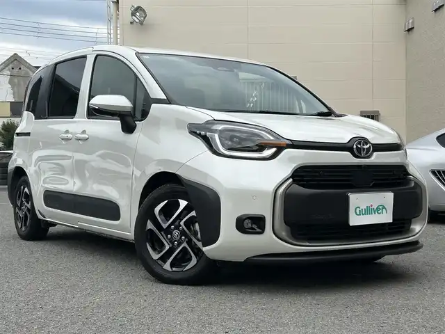 トヨタ シエンタ ハイブリッド Z 和歌山県 2023(令5)年 3.4万km ホワイトパールクリスタルシャイン 純正ナビ(フルセグTV/FM/AM/Bluetooth/USB/Miracast)/ワンオーナー/両側パワースライドドア/VIEW/BSM/クリアランスソナー/PCS/PDA/PCTA/PKSB/RSA/クリアランスソナー/レーンディパーチャーアラート/前席シートヒーター/ステアリングヒーター/ハイブリット/HDMI入力端子/タイプC、USBポート/オートライト/スペアキー/保証書/取扱説明書