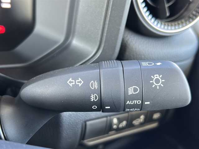 トヨタ ランドクルーザー ２５０ VX 鳥取県 2024(令6)年 0.1万km プラチナホワイトパールマイカ ワンオーナー/登録２０８KM/スマートキーx2個/7人乗り/サンルーフ/ブラックレザー/電子トランスファ４WD/パワーテールゲート/全方位カメラ/メーカーナビゲーション/フルセグ・Bluetooth/ミラーキャスト・HDMI/ドライバー異常対応システム/インテリジェントソナー/プリクラッシュセーフティ/ブラインドスポット/レーンデパーチャー/アダクティブクルーズ/オートハイビーム/フルスクリーンメーター/3ゾーンオートエアコン/前席パワーシート/前席エアーシート・ヒーター/LEDヘッドライト/LEDフォグライト/トノカバー/リアスポイラー/オートリトラクトミラー/ビルトイン２０ETC