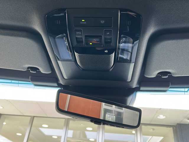 トヨタ ランドクルーザー ２５０ VX 鳥取県 2024(令6)年 0.1万km プラチナホワイトパールマイカ ワンオーナー/登録２０８KM/スマートキーx2個/7人乗り/サンルーフ/ブラックレザー/電子トランスファ４WD/パワーテールゲート/全方位カメラ/メーカーナビゲーション/フルセグ・Bluetooth/ミラーキャスト・HDMI/ドライバー異常対応システム/インテリジェントソナー/プリクラッシュセーフティ/ブラインドスポット/レーンデパーチャー/アダクティブクルーズ/オートハイビーム/フルスクリーンメーター/3ゾーンオートエアコン/前席パワーシート/前席エアーシート・ヒーター/LEDヘッドライト/LEDフォグライト/トノカバー/リアスポイラー/オートリトラクトミラー/ビルトイン２０ETC