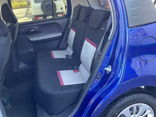 トヨタ パッソ モーダ　S 徳島県 2017(平29)年 3.3万km ディープブルークリスタルマイカ 純正7型ナビ　NSCD-W66/（BT/フルセグ/DISC/USB/ラジオ）/純正フロアマット　/LEDヘッドライト/後方コーナーセンサー/ドライブレコーダー/スマートキー/プッシュスタート/ステアリングリモコン/純正ドアバイザー/衝突被害軽減システム/新車時保証書