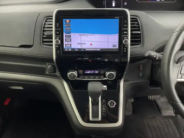 日産 セレナ ハイウェイスター Vセレクション 鹿児島県 2017(平29)年 6.7万km ブリリアントホワイトパール 2トーン 純正SDナビ/（AM/FM/CD/DVD/Bluetooth）/フルセグテレビ/アラウンドビューモニター/クルーズコントロール/両側パワースライドドア /ETC/純正フロアマット/ドアバイザー/純正AW16インチ/オートライト/シートバックテーブル/スマートキー