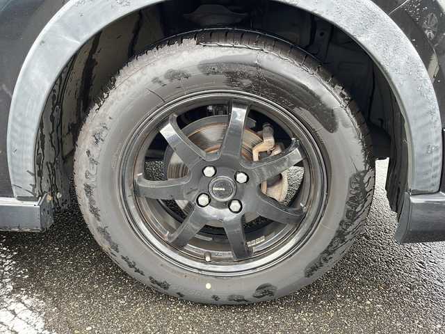 ダイハツ ロッキー X 新潟県 2020(令2)年 4.4万km ブラックマイカメタリック ワンオーナー/純正SDナビ/(AM/FM/CD/DVD/フルセグTV)/スタッドレスタイヤ/G-speed 16インチアルミホイール/衝突被害軽減システム/ABS/横滑り防止装置/レーンキープアシスト/盗難防止装置/電動格納ミラー/スペアキー 1本