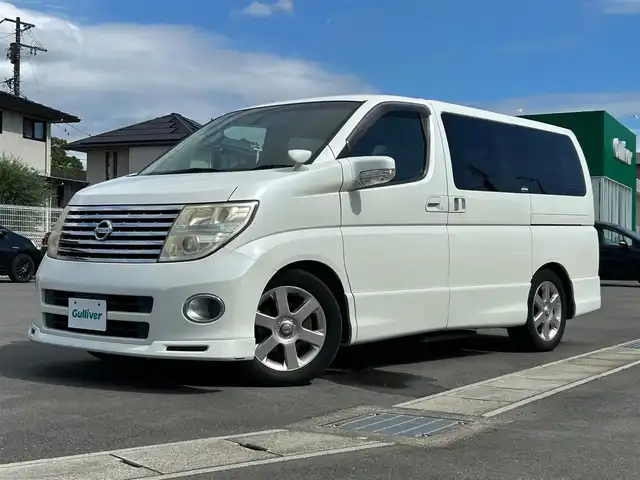 日産 エルグランド XL 静岡県 2007(平19)年 9.7万km 白 純正ＤＶＤナビ/後席モニター/バックカメラ/ＥＴＣ/ＴＶ/ダブルオートエアコン/両側パワースライドドア/ステップ/純正フロアマット/スペアキー１本/ウォークスルー/オートライト/パワーステアリング/パワーウィンドウ/３列シート/ABS