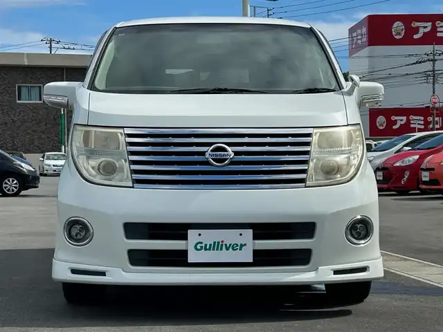 日産 エルグランド XL 静岡県 2007(平19)年 9.7万km 白 純正ＤＶＤナビ/後席モニター/バックカメラ/ＥＴＣ/ＴＶ/ダブルオートエアコン/両側パワースライドドア/ステップ/純正フロアマット/スペアキー１本/ウォークスルー/オートライト/パワーステアリング/パワーウィンドウ/３列シート/ABS