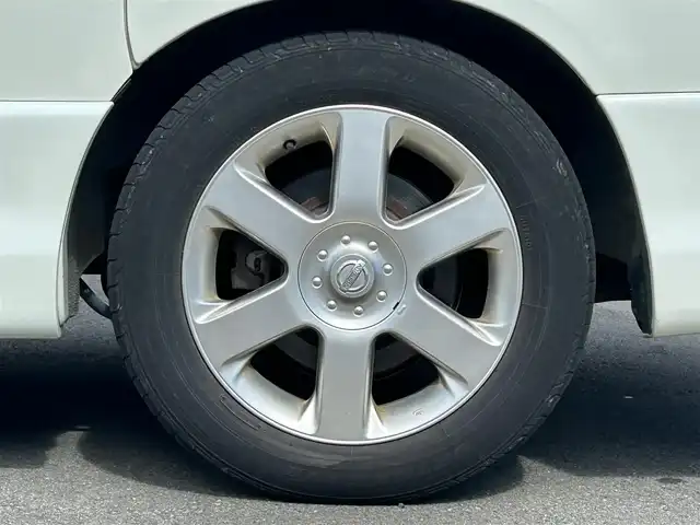 日産 エルグランド XL 静岡県 2007(平19)年 9.7万km 白 純正ＤＶＤナビ/後席モニター/バックカメラ/ＥＴＣ/ＴＶ/ダブルオートエアコン/両側パワースライドドア/ステップ/純正フロアマット/スペアキー１本/ウォークスルー/オートライト/パワーステアリング/パワーウィンドウ/３列シート/ABS