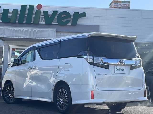 トヨタ ヴェルファイア Z Gエディション 道央・札幌 2016(平28)年 7.5万km ホワイトパールクリスタルシャイン 1オーナー/4WD/社外フリップダウンモニター/社外9型SDナビ/フルセグTV/【CD/DVD/Bluetooth】/バックカメラ/ETC/ドライブレコーダー/クルーズコントロール/ステアリングヒーター/両側パワースライドドア/パワーバックドア/ハーフレザーシート/1列目/2列目パワーシート/オートライト/LEDヘッドランプ/LEDフロントフォグランプ/235/50R18インチ純正AW/プッシュスタート/スマートキー/スペアキー/フロアマット