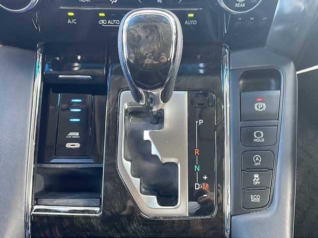 トヨタ ヴェルファイア Z Gエディション 道央・札幌 2016(平28)年 7.5万km ホワイトパールクリスタルシャイン 1オーナー/4WD/社外フリップダウンモニター/社外9型SDナビ/フルセグTV/【CD/DVD/Bluetooth】/バックカメラ/ETC/ドライブレコーダー/クルーズコントロール/ステアリングヒーター/両側パワースライドドア/パワーバックドア/ハーフレザーシート/1列目/2列目パワーシート/オートライト/LEDヘッドランプ/LEDフロントフォグランプ/235/50R18インチ純正AW/プッシュスタート/スマートキー/スペアキー/フロアマット