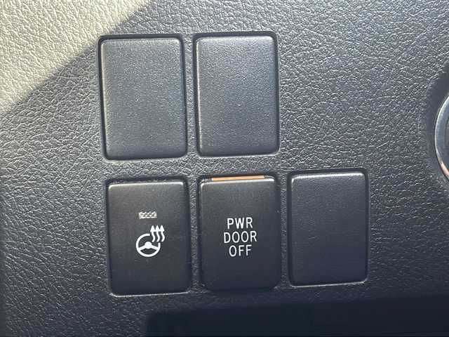 トヨタ ヴェルファイア Z Gエディション 道央・札幌 2016(平28)年 7.5万km ホワイトパールクリスタルシャイン 1オーナー/4WD/社外フリップダウンモニター/社外9型SDナビ/フルセグTV/【CD/DVD/Bluetooth】/バックカメラ/ETC/ドライブレコーダー/クルーズコントロール/ステアリングヒーター/両側パワースライドドア/パワーバックドア/ハーフレザーシート/1列目/2列目パワーシート/オートライト/LEDヘッドランプ/LEDフロントフォグランプ/235/50R18インチ純正AW/プッシュスタート/スマートキー/スペアキー/フロアマット