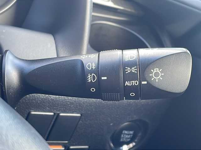 トヨタ ヴェルファイア Z Gエディション 道央・札幌 2016(平28)年 7.5万km ホワイトパールクリスタルシャイン 1オーナー/4WD/社外フリップダウンモニター/社外9型SDナビ/フルセグTV/【CD/DVD/Bluetooth】/バックカメラ/ETC/ドライブレコーダー/クルーズコントロール/ステアリングヒーター/両側パワースライドドア/パワーバックドア/ハーフレザーシート/1列目/2列目パワーシート/オートライト/LEDヘッドランプ/LEDフロントフォグランプ/235/50R18インチ純正AW/プッシュスタート/スマートキー/スペアキー/フロアマット