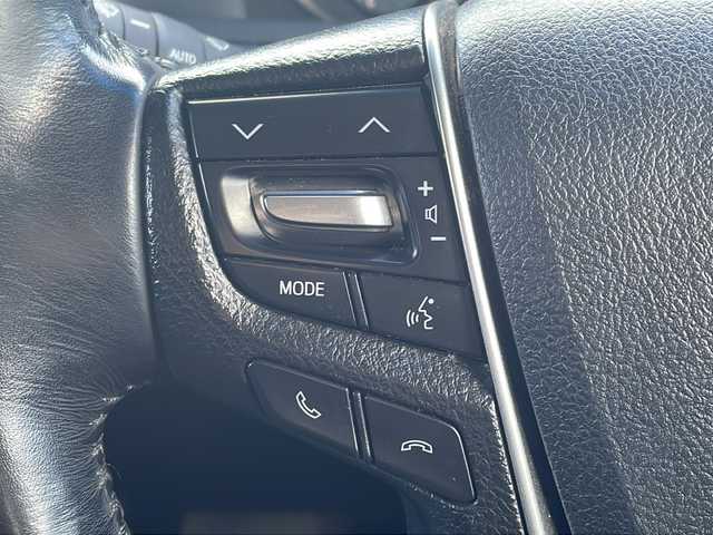 トヨタ ヴェルファイア Z Gエディション 道央・札幌 2016(平28)年 7.5万km ホワイトパールクリスタルシャイン 1オーナー/4WD/社外フリップダウンモニター/社外9型SDナビ/フルセグTV/【CD/DVD/Bluetooth】/バックカメラ/ETC/ドライブレコーダー/クルーズコントロール/ステアリングヒーター/両側パワースライドドア/パワーバックドア/ハーフレザーシート/1列目/2列目パワーシート/オートライト/LEDヘッドランプ/LEDフロントフォグランプ/235/50R18インチ純正AW/プッシュスタート/スマートキー/スペアキー/フロアマット