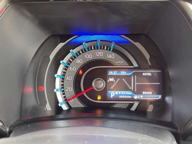 スズキ ハスラー Jスタイル Ⅱ 佐賀県 2022(令4)年 3.1万km ピュアホワイトパール/ウッディブラウン2トーンルーフ 純正8インチナビゲーション(Bluetooth/フルセグ/CD/DVD/)/アダクティブクルーズコントロール/バックカメラ/社外ドライブレコーダー(ZDR-015)/ETC/前席シートヒーター/後方コーナーセンサー/ルーフレール/衝突被害軽減装置/誤発進抑制/車線逸脱警報/純正15インチアルミホイール/LEDヘッドライト/フォグランプ/スマートキー