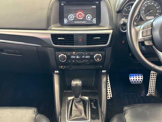 マツダ ＣＸ－５ XD Lパッケージ 埼玉県 2016(平28)年 5.1万km ソウルレッドプレミアムメタリック シティブレーキサポート/純正ナビ/　　CD/DVD/フルセグ/USB/バックカメラ/サイドカメラ/レーダークルーズコントロール/LEDヘッドライト/レザーシート/シートヒーター/純正19インチアルミホイール/プッシュスタート/アイドリングストップ/禁煙車