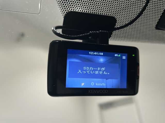 トヨタ アイシス プラタナ Vセレクション 新潟県 2011(平23)年 13.2万km ブラック 純正SDナビ/フルセグTV/バックカメラ/片側パワースライドドア /スマートキー/HIDヘッドライト/社外AW
