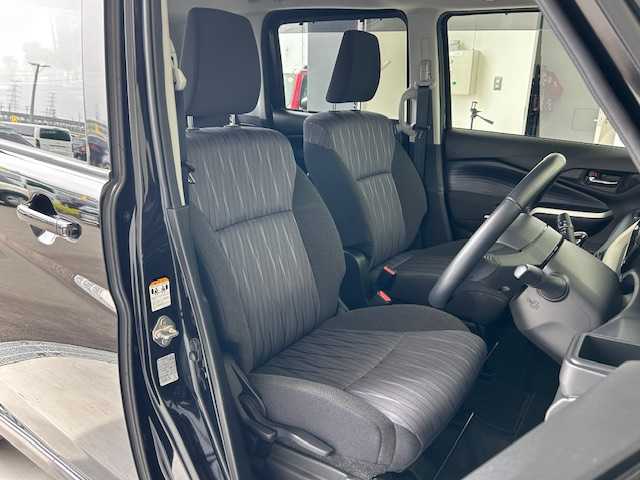 スズキ ソリオ HV MZ 宮城県 2021(令3)年 3.6万km スーパーブラックパール 4WD/社外メモリナビ/（CD/DVD/Bluetooth/AM/FM）/フルセグTV/ビルトインETC/両側パワースライドドア/バックカメラ/クルーズコントロール/アイドリングストップ/LEDヘッドライト/衝突軽減ブレーキ/レーンキープアシスト/オートライト/スマートキー/横滑り防止装置