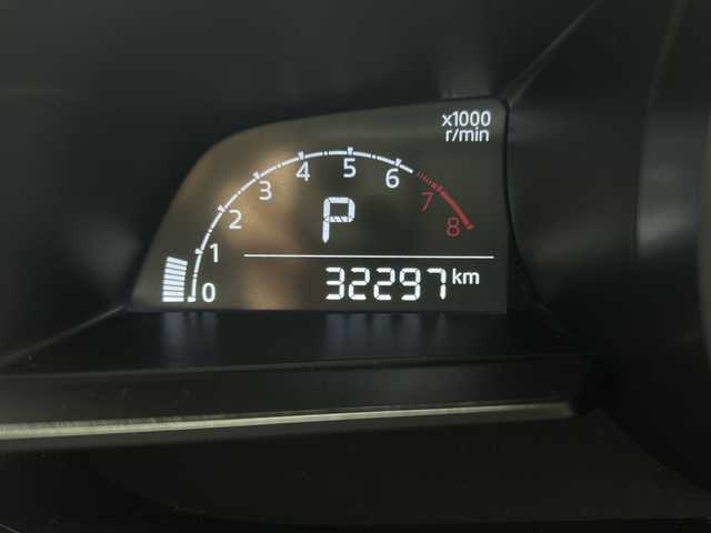 マツダ マツダ２ 15S スマートエディション 宮城県 2022(令4)年 3.3万km スノーフレイクホワイトパールマイカ 4WD/純正ナビ(AM/FM/BT)/全方位モニター/i-ACTIVSENSE　/　・スマートシティブレーキサポート /　・車線逸脱警報システム /　・横滑り防止装置 /　・ブラインドスポットモニタ /ステアリングスイッチ /ETC /LEDライト /オートライト /プッシュスタート /社外アルミホイール/社外フロアマット