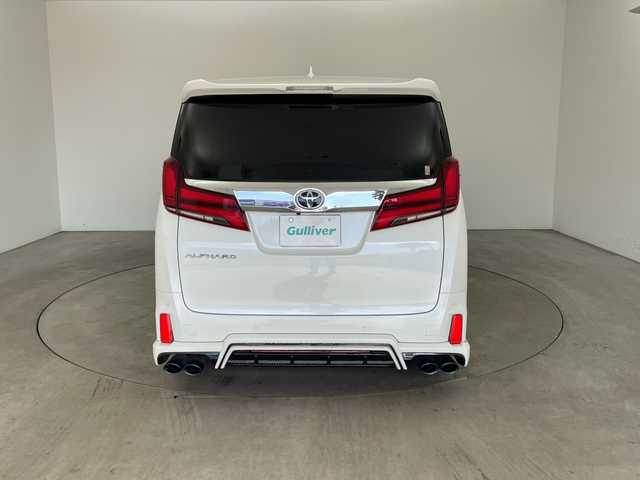 トヨタ アルファード S Cパッケージ 兵庫県 2021(令3)年 2.6万km ホワイトパールクリスタルシャイン ・Wサンルーフ/・社外エアロ/・社外4本出しマフラー/・ダウンサス/・トヨタセーフティーセンス/・プリクラッシュセーフティ/・レーントレーシングアシスト/・クリアランスソナー/・パーキングサポートブレーキ/・リヤクロストラフィックアラート/・BSM/・ロードサインアシスト/・ナノイー/・レーダークルーズコントロール/・オートマチックハイビーム/・純正9型ナビ＆フルセグ＆BT＆USB＆DVD/・バックカメラ/・純正12.1型フリップダウンモニター/・両側パワースライドドア/・パワーバックドア/・ビルトインETC2.0/・ステアリングヒーター/・ステアリングリモコン/・デジタルインナーミラー/・社外前後ドライブレコーダー/・合皮シート/・前席シートヒーター/・前席シートベンチレーション/・運転席メモリーシート/・2列目オットマン/・助手席オットマン/・3眼LEDヘッドライト/・フォグ/・オートライト/・スマートキー/・スペアキー/・プッシュスタート/・電子パーキング/・オートホールド/・純正18インチアルミホイール