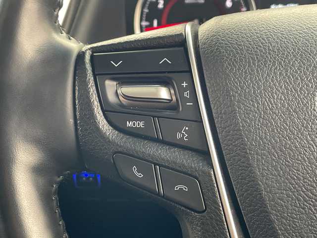 トヨタ アルファード S Cパッケージ 兵庫県 2021(令3)年 2.6万km ホワイトパールクリスタルシャイン ・Wサンルーフ/・社外エアロ/・社外4本出しマフラー/・ダウンサス/・トヨタセーフティーセンス/・プリクラッシュセーフティ/・レーントレーシングアシスト/・クリアランスソナー/・パーキングサポートブレーキ/・リヤクロストラフィックアラート/・BSM/・ロードサインアシスト/・ナノイー/・レーダークルーズコントロール/・オートマチックハイビーム/・純正9型ナビ＆フルセグ＆BT＆USB＆DVD/・バックカメラ/・純正12.1型フリップダウンモニター/・両側パワースライドドア/・パワーバックドア/・ビルトインETC2.0/・ステアリングヒーター/・ステアリングリモコン/・デジタルインナーミラー/・社外前後ドライブレコーダー/・合皮シート/・前席シートヒーター/・前席シートベンチレーション/・運転席メモリーシート/・2列目オットマン/・助手席オットマン/・3眼LEDヘッドライト/・フォグ/・オートライト/・スマートキー/・スペアキー/・プッシュスタート/・電子パーキング/・オートホールド/・純正18インチアルミホイール