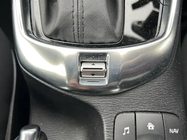 マツダ デミオ 13S 新潟県 2016(平28)年 6.3万km マシーングレープレミアムM 純正ナビ【フルセグTV/FM・AM/BT】/アイドリングストップ/衝突軽減/シートヒーター/ETC/オートライト/スマートキー/プッシュスタート/ステアリングスイッチ/サマータイヤ付き