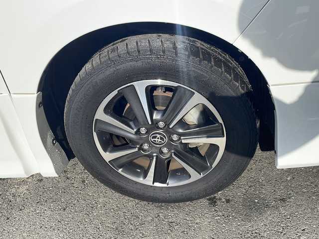 トヨタ ヴォクシー ZS 煌Ⅲ 京都府 2021(令3)年 6.5万km ホワイトパールクリスタルシャイン モデリスタエアロ　純正１０インチナビ　フルセグ　Ｂｌｕｅｔｏｏｔｈオーディオ　ＤＶＤ再生　バックカメラ　プリクラッシュセーフティ　クルーズコントロール　両側パワースライド　ＬＥＤヘッドライト　禁煙車