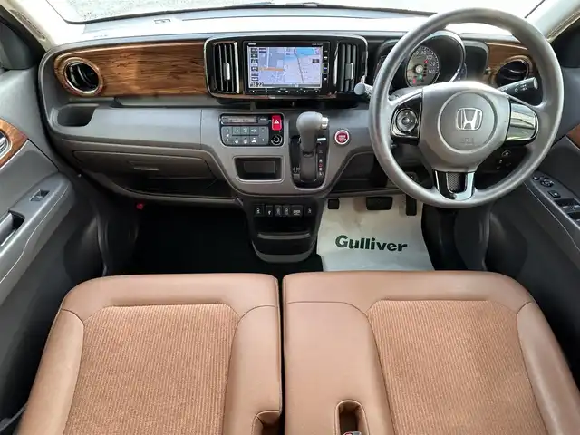 ホンダ Ｎ ＯＮＥ セレクト 大分県 2018(平30)年 5.3万km プレミアムアイボリーパールⅡ 純正ナビ（ＡＭ／ＦＭ／ＴＶ／ＢＴ／ＵＳＢ／ＣＤ／ＤＶＤ）/フルセグＴＶ/バックカメラ/ＥＴＣ/純正フロアマット/合皮コンビシート/１列目シートヒーター/ＵＳＢ入力端子/ＣＴＢＡ/ウィンカーミラー/横滑り防止装置/ワンオーナー/保証書/取扱説明書