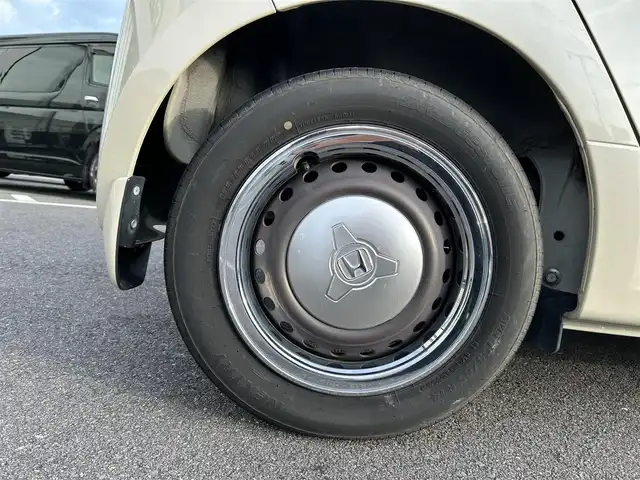 ホンダ Ｎ ＯＮＥ セレクト 大分県 2018(平30)年 5.3万km プレミアムアイボリーパールⅡ 純正ナビ（ＡＭ／ＦＭ／ＴＶ／ＢＴ／ＵＳＢ／ＣＤ／ＤＶＤ）/フルセグＴＶ/バックカメラ/ＥＴＣ/純正フロアマット/合皮コンビシート/１列目シートヒーター/ＵＳＢ入力端子/ＣＴＢＡ/ウィンカーミラー/横滑り防止装置/ワンオーナー/保証書/取扱説明書