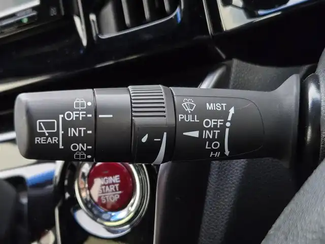 ホンダ Ｎ ＷＧＮ カスタム G SSパッケージ 鹿児島県 2018(平30)年 2.1万km プレミアムホワイトパールⅡ クルーズコントロール　/ビルトインＥＴＣ　/前後ドライブレコーダー　/純正ＳＤナビ（ＶＸＭ－１８４ＶＦｉ）　/Ｂｌｕｅｔｏｏｔｈオーディオ　/バックカメラ　/フルセグテレビ　/ハーフレザーシート　/ＬＥＤヘッドライト/純正アルミホイール(14インチ)/プッシュスタート/スマートキー/横滑り防止装置/エアバッグ(W+サイド)/カーテンエアバッグ