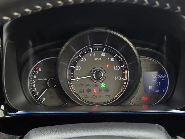 ホンダ Ｎ ＷＧＮ カスタム G SSパッケージ 鹿児島県 2018(平30)年 2.1万km プレミアムホワイトパールⅡ クルーズコントロール　/ビルトインＥＴＣ　/前後ドライブレコーダー　/純正ＳＤナビ（ＶＸＭ－１８４ＶＦｉ）　/Ｂｌｕｅｔｏｏｔｈオーディオ　/バックカメラ　/フルセグテレビ　/ハーフレザーシート　/ＬＥＤヘッドライト/純正アルミホイール(14インチ)/プッシュスタート/スマートキー/横滑り防止装置/エアバッグ(W+サイド)/カーテンエアバッグ