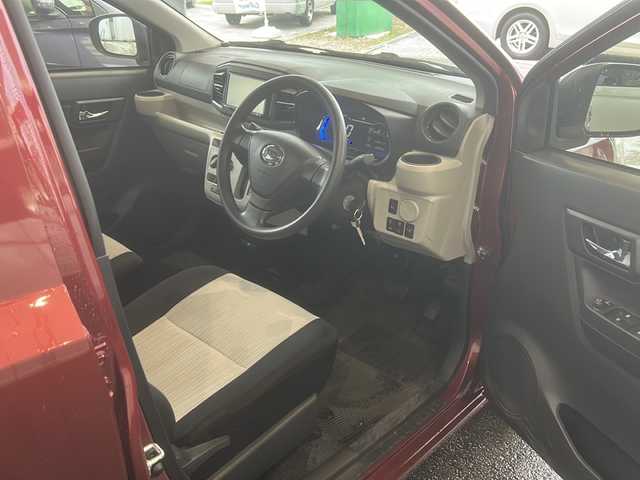 ダイハツ ミラ イース X リミテッド SAⅢ 長野県 2020(令2)年 2.7万km ファイアークォーツレッドM 4WD/社外メモリナビ（型番：CN-BR300B）/・SD/・CD/・BT/バックカメラ/クリアランスソナー/衝突被害軽減システム/コーナーセンサー（前後）/LEDヘッドライト/オートマチックハイビーム/アイドリングストップ/横滑り防止/ETC/純正フロアマット/サマータイヤ積み込み/保証書/取扱説明書