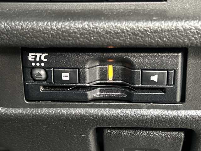 スズキ ハスラー HYBRID G 広島県 2023(令5)年 3.5万km クールカーキPM 禁煙車/デュアルカメラブレーキサポート/車線逸脱警報/レーンキープアシスト/リアコーナーセンサー/レーダークルーズコントロール/純正メモリナビ/(ワンセグ/CD/DVD/Bluetooth/USB/iPod)/バックカメラ/シートヒーター(D＋N)/オートライト/オートマチックハイビーム/ビルトインETC/アイドリングストップ/W+サイド+カーテンエアバック/純正フロアマット/ヘッドライトレベライザー/純正ドアバイザー/電格ミラー/スペアキー