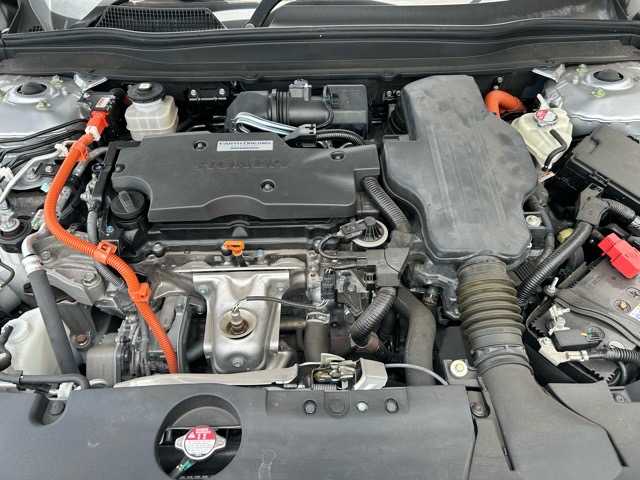 ホンダ アコード EX 千葉県 2020(令2)年 1.6万km ルナシルバーM 禁煙車/ワンオーナー/純正internavi PremiumClub/フルセグTV/Bluetooth/USB接続/バックカメラ/前後ドライブレコーダー/ETC/サンルーフ/メモリ付きパワーシート/ドライビングポジションシステム/シートヒーター/レザーシート/サンルーフ/純正18インチアルミホイール/純正フロアマット/レーダークルーズコントロール/ヘッドアップディスプレイ/ブラインドスポットモニター/標識認識機能/レーンキープアシスト/誤発信抑制機能/後方誤発信抑制機能/衝突被害軽減ブレーキ/ブレーキホールド/サイドバイザー/カーテンエアバック/電動格納ウィンカーミラー/LEDヘッドライト/パドルシフト/取扱説明書/保証書/整備記録簿/スペアキー