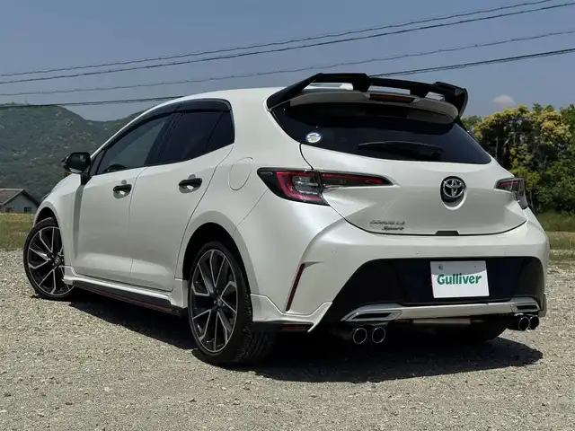 トヨタ カローラ スポーツ G Z 兵庫県 2020(令2)年 4.2万km ホワイトパールクリスタルシャイン TRDエアロ(F S RU)/TOM`Sリアルーフスポイラー/柿本改マフラー/前後ドラレコ/純正ナビ/バックカメラ/Bluetooth接続可/レーダークルーズコントロール/レーントレーシングアシスト/ETC/AUTOハイビーム