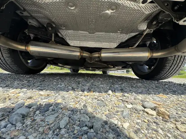 トヨタ カローラ スポーツ G Z 兵庫県 2020(令2)年 4.2万km ホワイトパールクリスタルシャイン TRDエアロ(F S RU)/TOM`Sリアルーフスポイラー/柿本改マフラー/前後ドラレコ/純正ナビ/バックカメラ/Bluetooth接続可/レーダークルーズコントロール/レーントレーシングアシスト/ETC/AUTOハイビーム