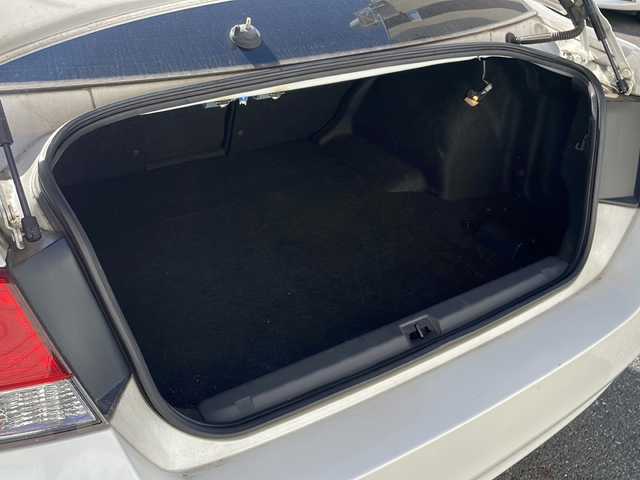 スバル レガシィ Ｂ４ 2．5i Sパッケージ 広島県 2009(平21)年 8.3万km サテンホワイトパール