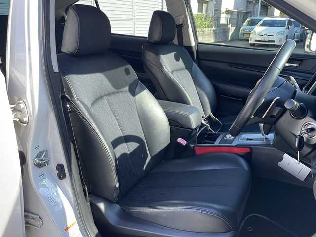 スバル レガシィ Ｂ４ 2．5i Sパッケージ 広島県 2009(平21)年 8.3万km サテンホワイトパール