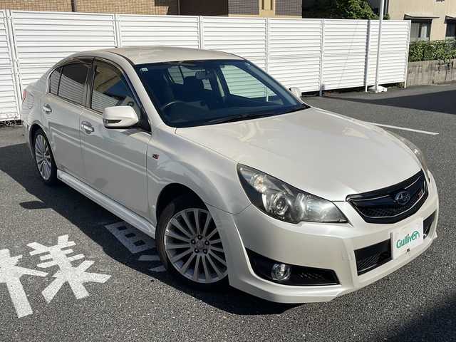スバル レガシィ Ｂ４ 2．5i Sパッケージ 広島県 2009(平21)年 8.3万km サテンホワイトパール