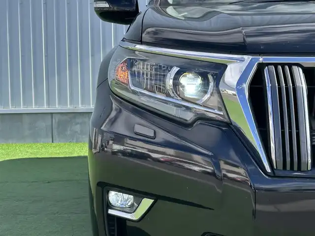 トヨタ ランドクルーザー プラド TX 香川県 2019(平31)年 16.4万km アティチュードブラックマイカ トヨタセーフティセンス/・プリクラッシュセーフティ/・レーンディパーチャーアラート/・ロードサインアシスト/・先行車発進告知機能/・レーダークルーズコントロール/・オートマチックハイビーム/サンルーフ/純正９型SDナビ/・Bluetooth/・HDMI接続/・フルセグTV/・CD/DVD/・USB入力端子/バックカメラ/ディーゼル/ルーフレール/４WD/ダウンヒルアシスト/LEDオートライト/純正17インチアルミ/ドライブレコーダー/ビルトインETC/プッシュスタート/スマートキー/純正フロアマット
