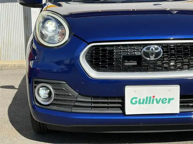 トヨタ パッソ モーダ　Gパッケージ 三重県 2018(平30)年 12.3万km ブラックマイカメタリック/ディープブルークリスタルマイカ ワンオーナー　/スマートアシストII/　・衝突警報機能(対車両・対歩行者)/　・衝突回避支援ブレーキ機能(対車両)/　・誤発進抑制制御機能/　・後方誤発進抑制制御機能/　・車線逸脱警報機能/　・先行者発進お知らせ機能/純正ナビ/　・Bluetooth/　・DTV/　・DVD/CD再生/　・録音/黒ルーフ/スマートキー/プッシュスタート/LEDヘッドライト/LEDフォグライト/オートライト/オートリトラクタブルミラー/ウィンカーミラー/ビルトインETC/革巻きステアリング/ステアリングスイッチ/アイドリングストップ/プライバシーガラス/フロアマット/横滑り防止機能/サイド/カーテンエアバック