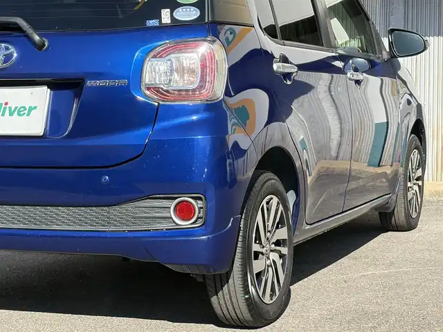 トヨタ パッソ モーダ　Gパッケージ 三重県 2018(平30)年 12.3万km ブラックマイカメタリック/ディープブルークリスタルマイカ ワンオーナー　/スマートアシストII/　・衝突警報機能(対車両・対歩行者)/　・衝突回避支援ブレーキ機能(対車両)/　・誤発進抑制制御機能/　・後方誤発進抑制制御機能/　・車線逸脱警報機能/　・先行者発進お知らせ機能/純正ナビ/　・Bluetooth/　・DTV/　・DVD/CD再生/　・録音/黒ルーフ/スマートキー/プッシュスタート/LEDヘッドライト/LEDフォグライト/オートライト/オートリトラクタブルミラー/ウィンカーミラー/ビルトインETC/革巻きステアリング/ステアリングスイッチ/アイドリングストップ/プライバシーガラス/フロアマット/横滑り防止機能/サイド/カーテンエアバック